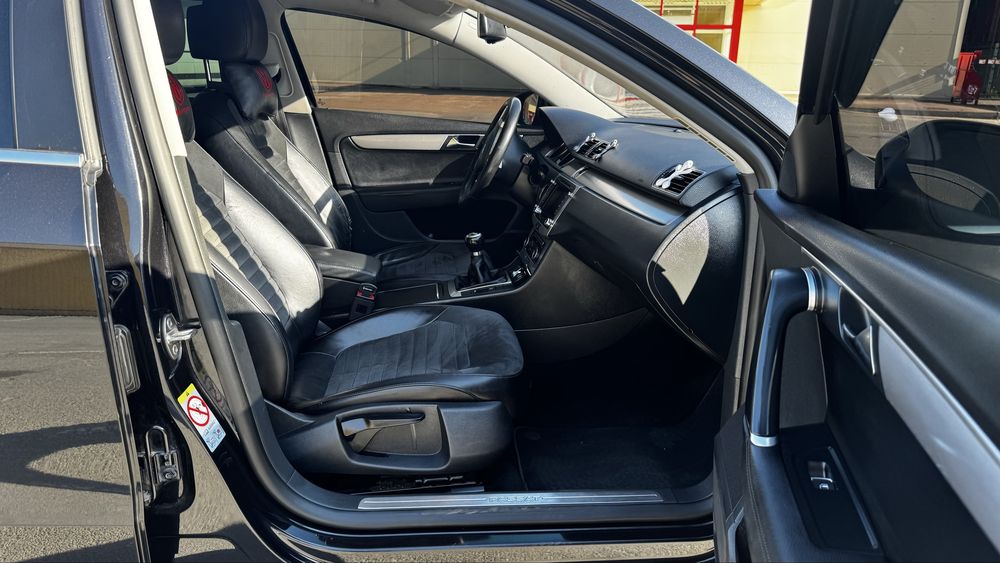 Volkswagen Passat 2012 VIN WVWZZZ3CZCE017482 фото оголошення 12 з 23