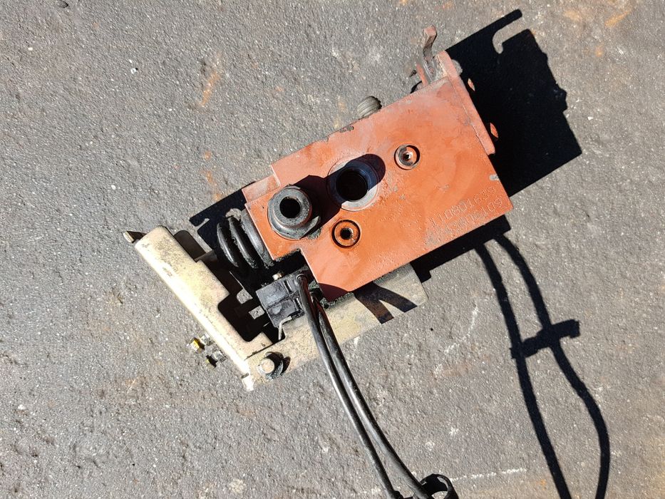 Linde zawór hamulca H20 392 H30 393 H40 394 H50