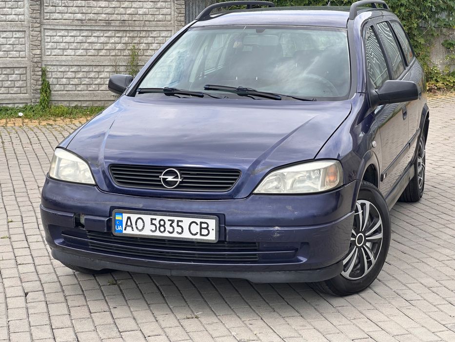 Автомобіль OPEL ASTRA J