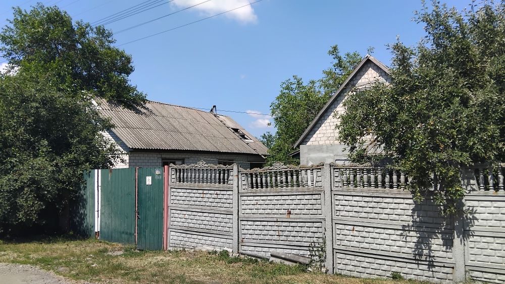 Домоволодіння, с. Слобода, центр (п3)