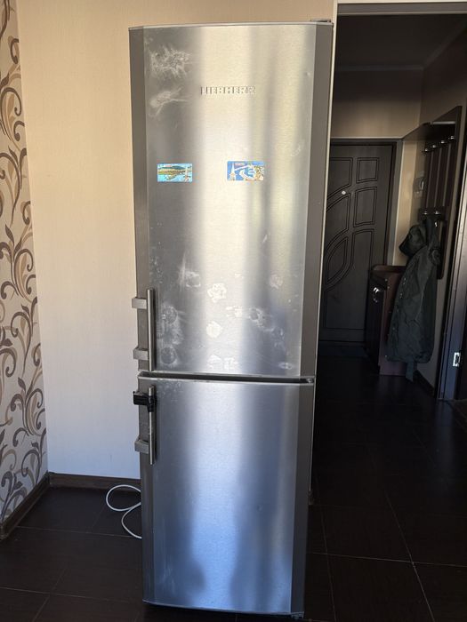 Продам холодильник Liebhere