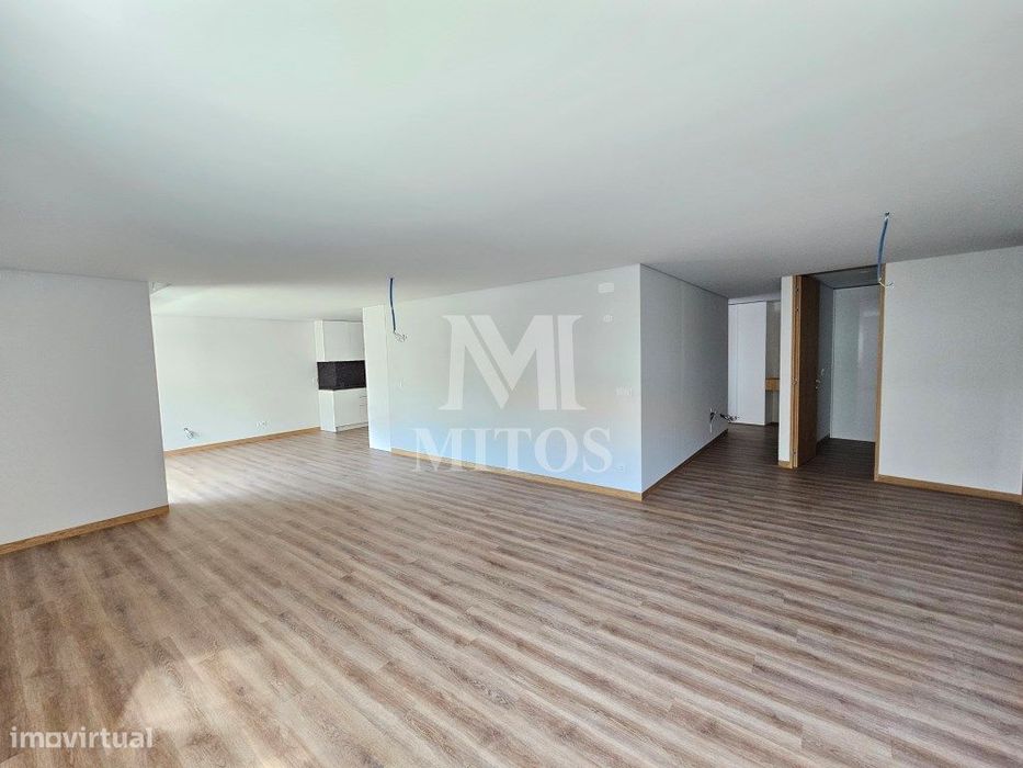 Apartamento T3 novo - centro da cidade