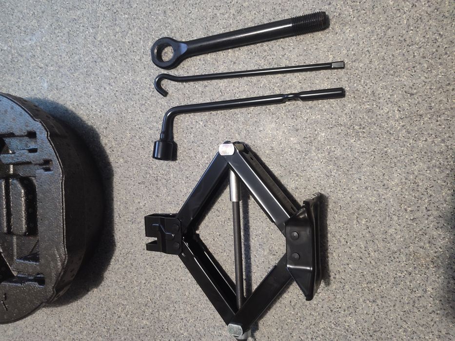 Домкрат Киа Селтос Kia Seltos