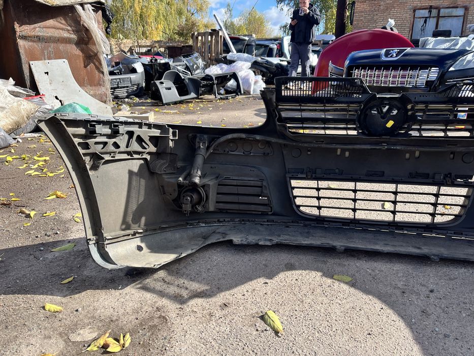 Бампер фольцваген гольф 5 volkswagen Golf 5