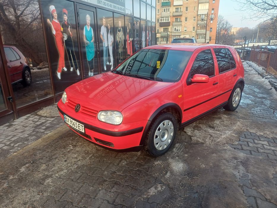 Volkswagen Golf 4 .1.6.
Volkswagen Gol
