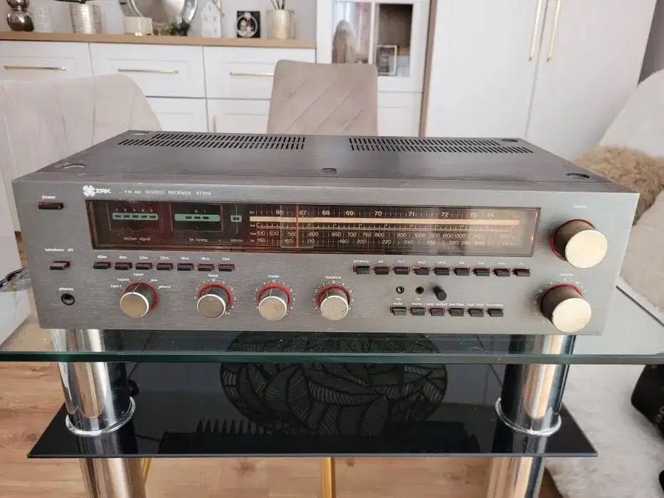 At 9115 z bluetooth bez reklam, piekny amplituner z PRL