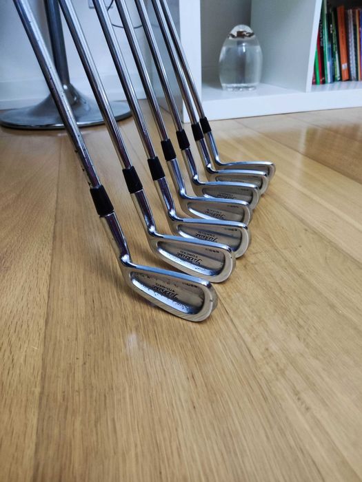 Ferros golfe Titleist CB forjados em excelente estado