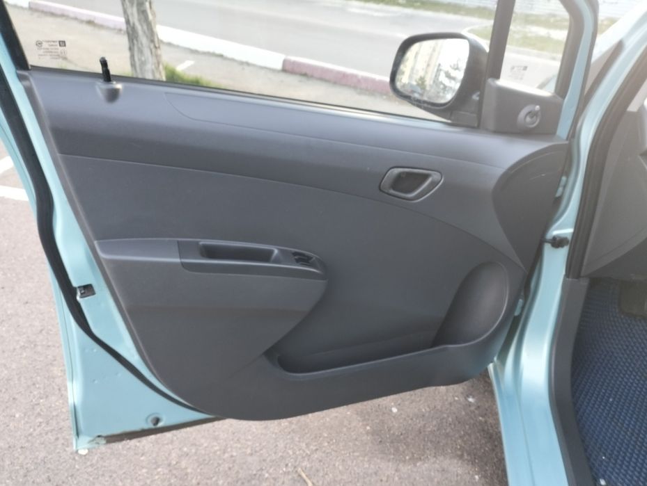 Продам Chevrolet Spark 2010