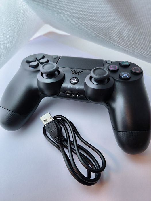 Comandos PlayStation 4 em- Excelente Estado