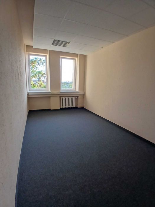 Wynajmę biuro 17,10m² - Andrychów