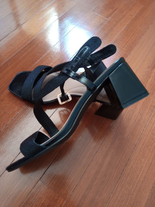 Sandália preta Seaside