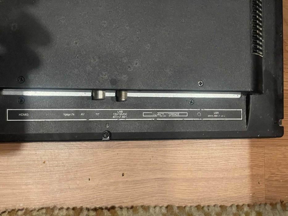 Tv Medion z DVD model 21202  27 cali