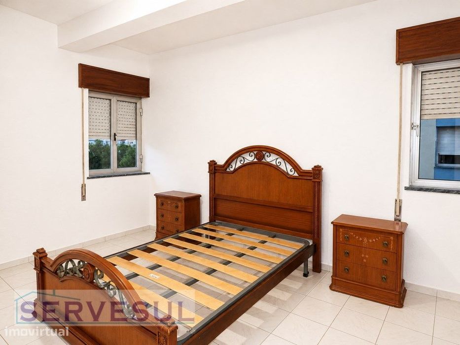 Apartamento de 4 quartos, localizado no centro da vila de Messines,...