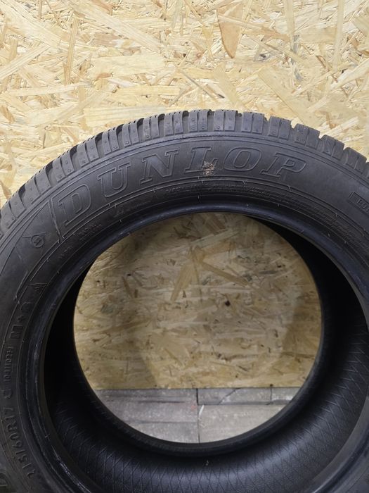 Komplet opon Zimowych Dunlop SP WinterSport3d 215 60 R17 C 104/102H M+