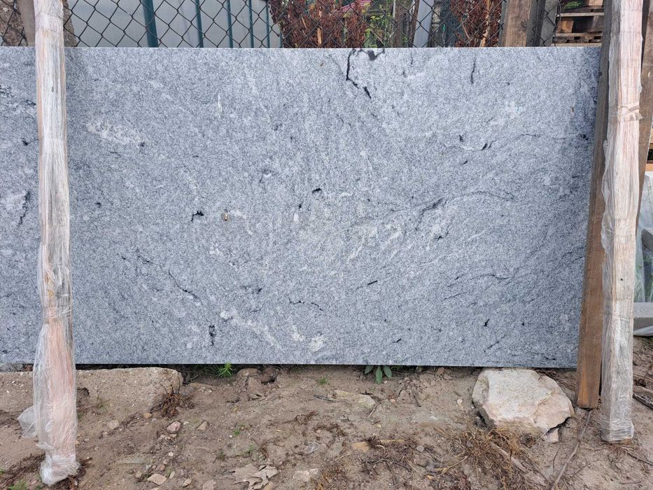 Parapet granitowy viscont white 2- 3cm poler