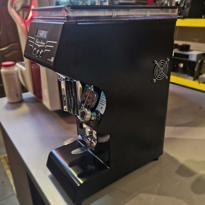 Młynek do kawy Mythos 1 Viktoria Arduino