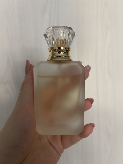 Fluff x Everybody London woda perfumowana