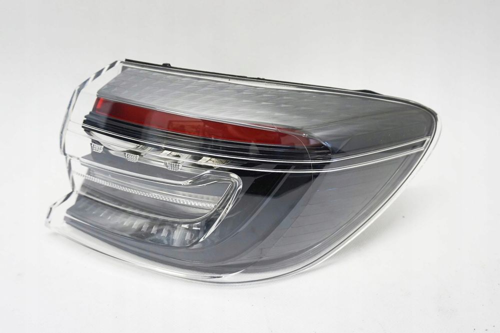 lampa prawa tylna led renault clio v 5 lift hybryda 265502066r