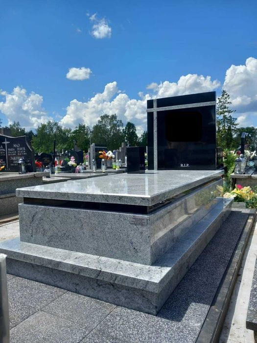 Nagrobki granitowe solidny montaż Zakład Kamieniarski