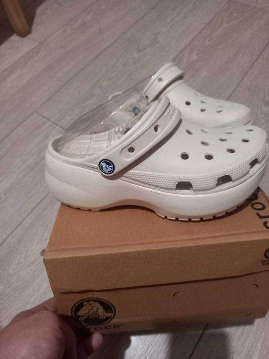 Жіночі крокси Crocs Classic Platform Clog W 206750