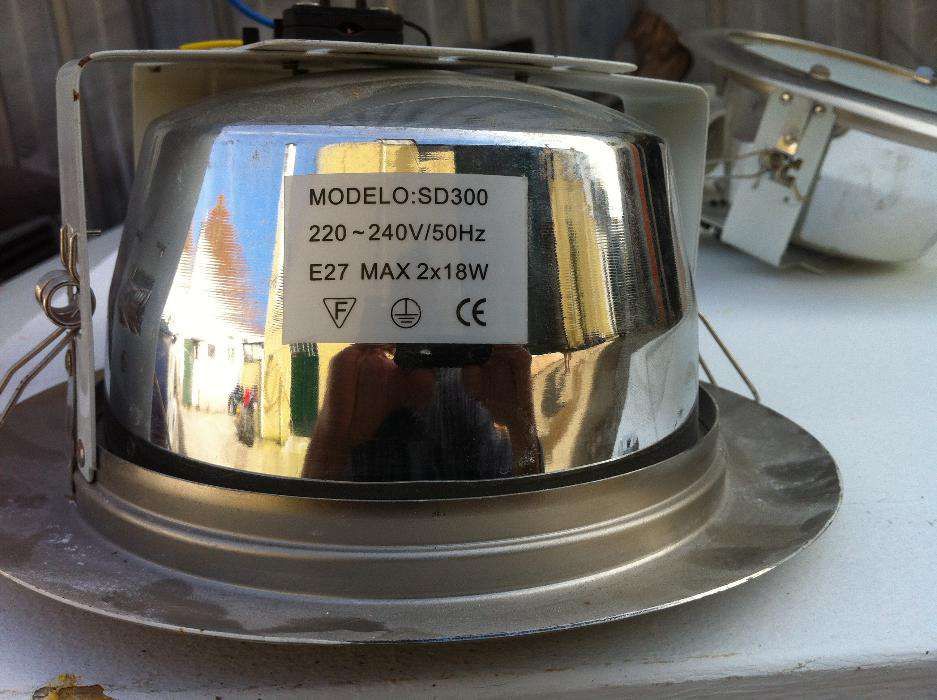 E27 Socket Energy-Saving Light Projectors423321366567342082