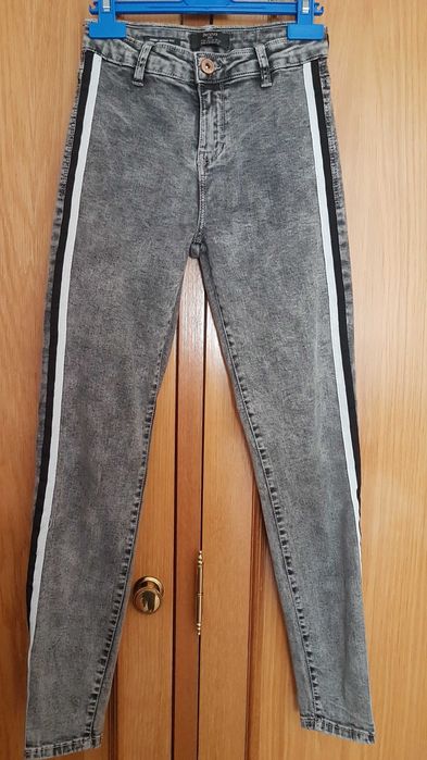 Calças Ganga T. 34 Bershka