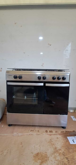 Fogão 5 bocas muito novo.  Pra sair rápido