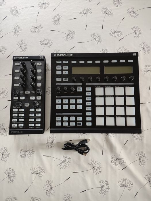DJ-контролер Native Instruments Maschine MK1/Traktor Kontrol X1