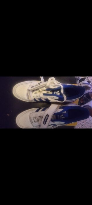 Sapatilhas da adidas material novo  número 42