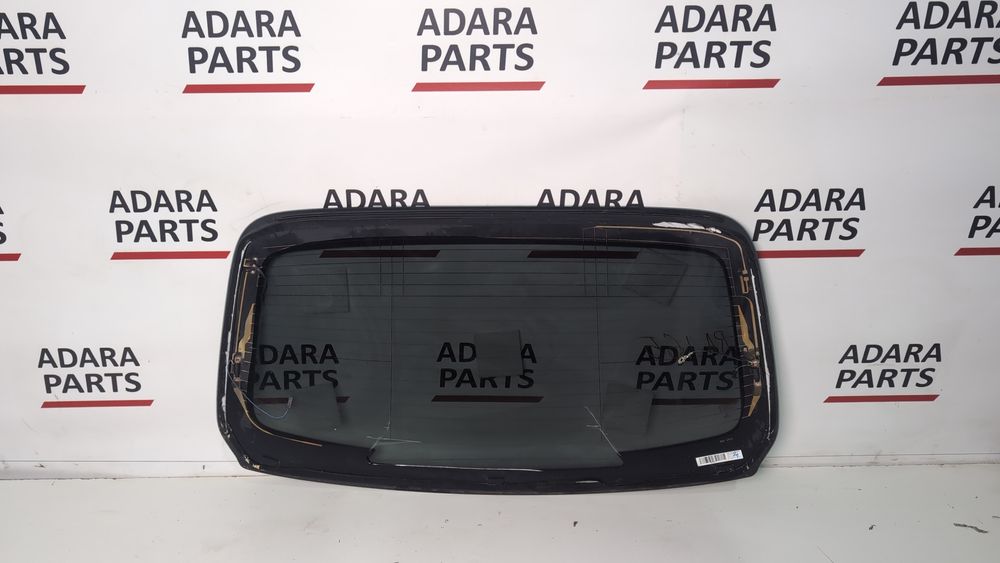 Скло заднє для Mercedes Benz C300 2015-2018