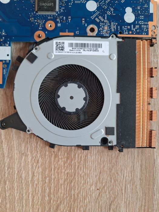 Płyta głowna Lenovo GE5B0 - 8gb RAM, i5 10210U