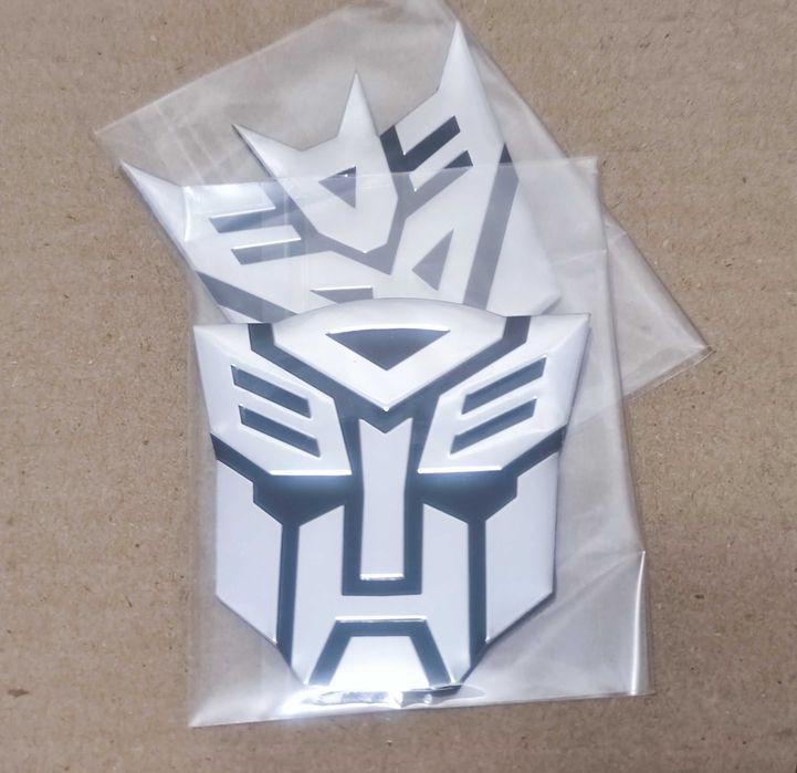 Наклейка емблема значок логотип трансформер металева 7х7см