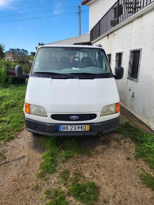 Carrinha caixa aberta 7 lugares