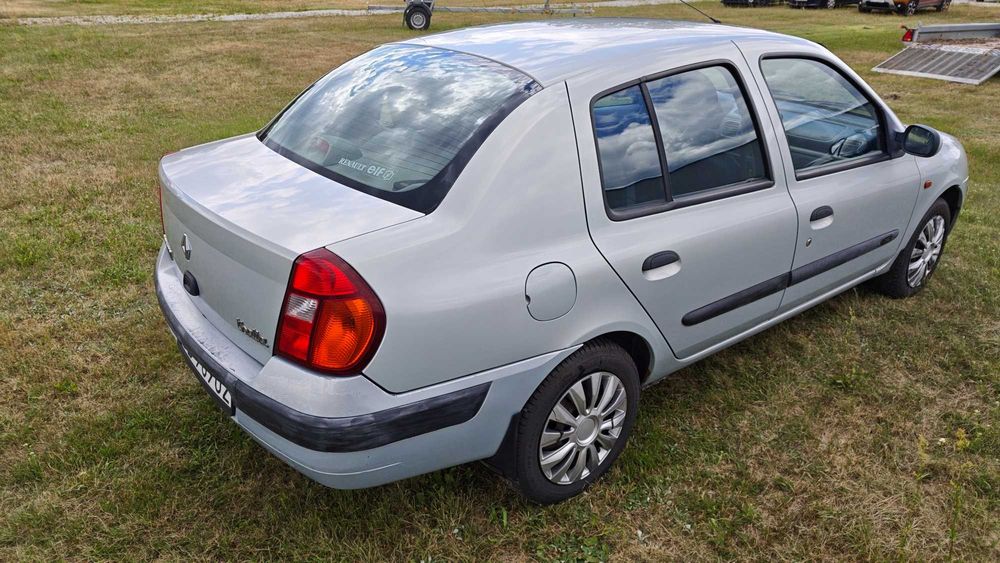 Renault Thalia 1.4, 141 tyś km, 2002 rok