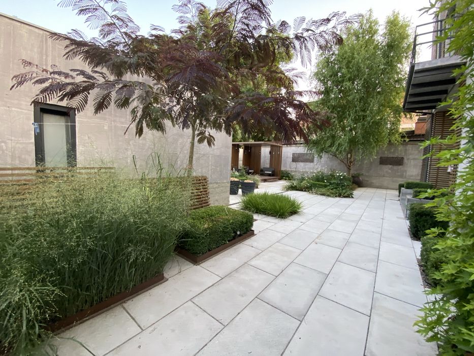 Продаю стильный 300м2 дом в центре