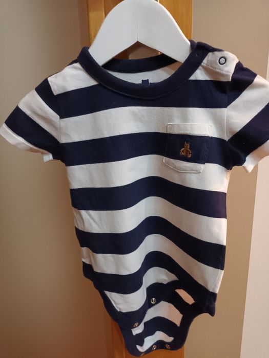 Babygrow Gap manga curta 18-24meses