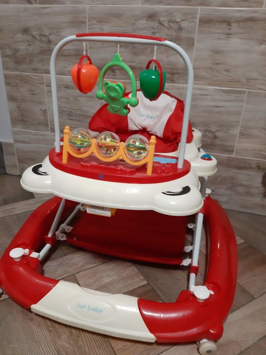 Chodzik dla dziecka (baby walker)