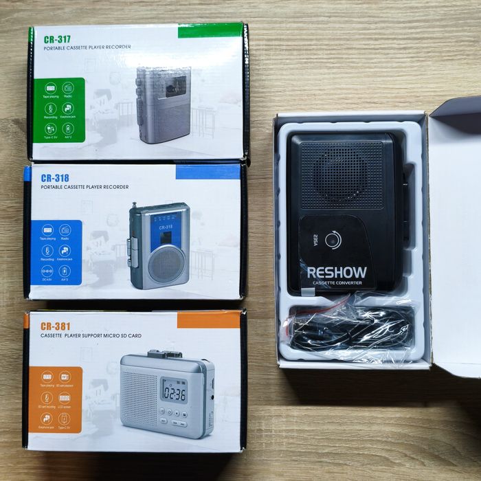 Касетний плеєр ретро з радіо та USB: CR-317, CR-318, CR-381, Reshow