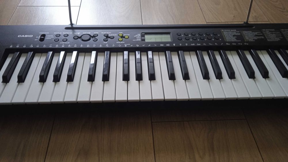 Pianino Casio ctk240