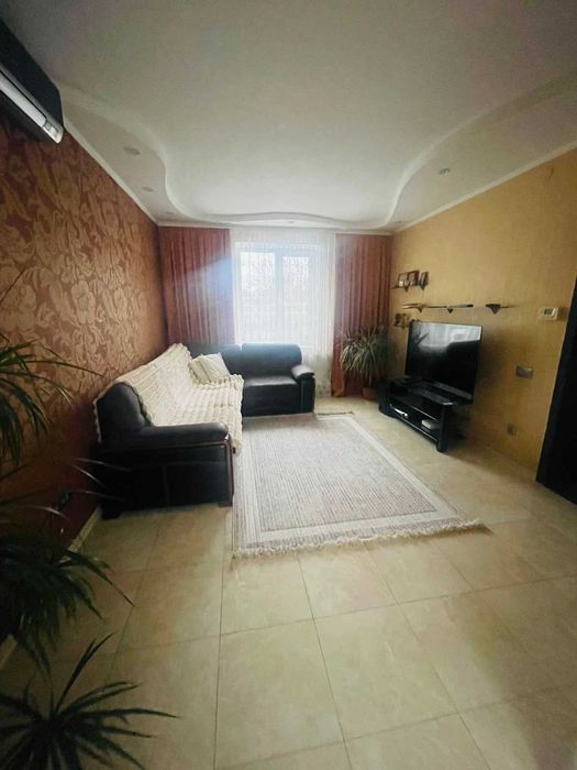 продам дом  Диевка 1 рн метро