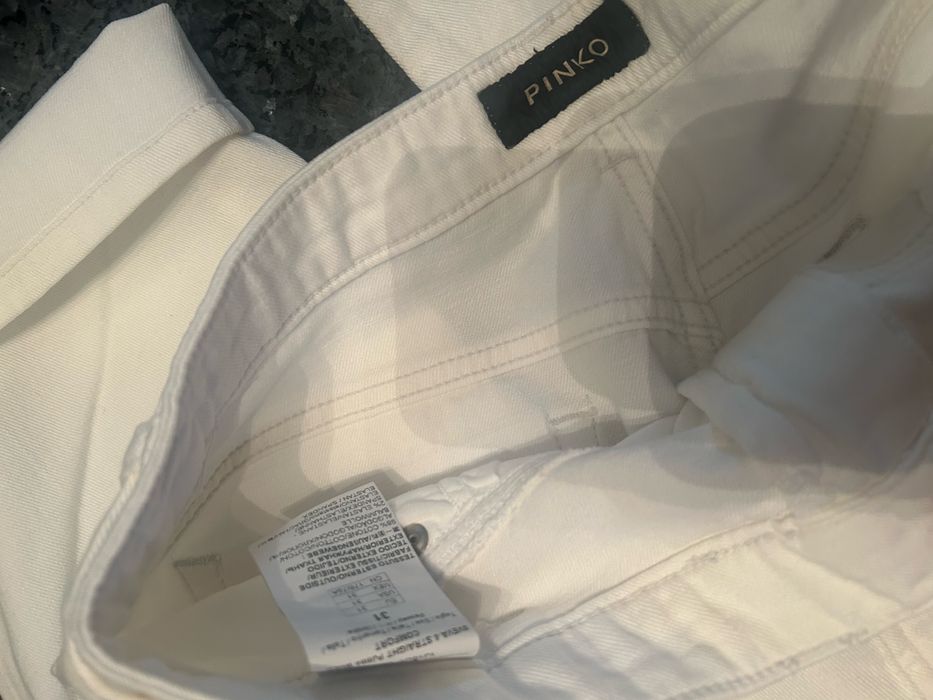 Spodnie jeans Pinko z mega paskiem r.31