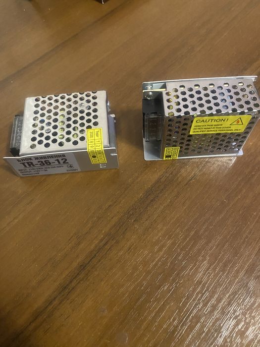 Блок питания (адаптер) постоянного тока 12В 5A