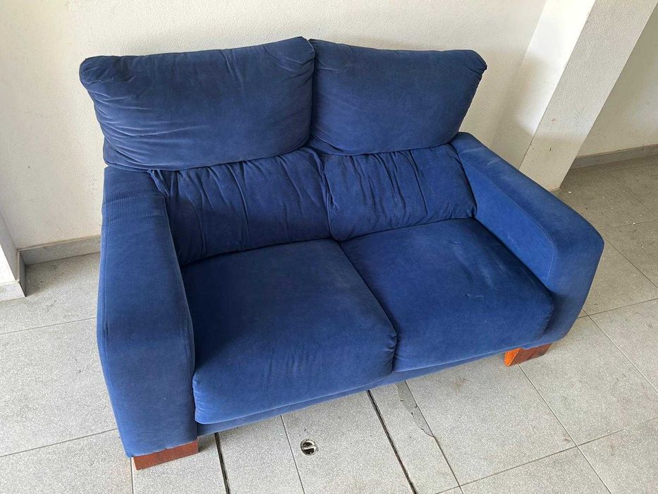 Sofá 2 lugares em veludo