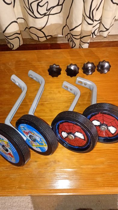 2 pares de rodinhas para bicicleta de criança