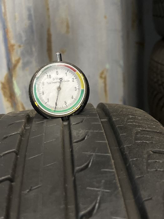 *Opony Goodyear 235/75/17 para