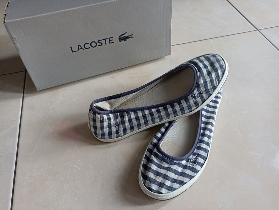 Buty balerinki Lacoste