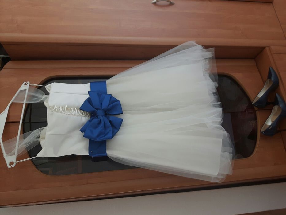 Suknia ślubna śmietankowa