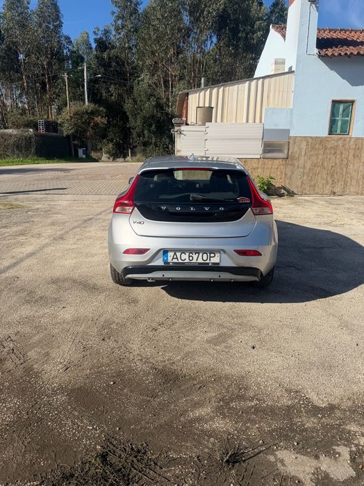 Vendo volvo v40 D2 2016