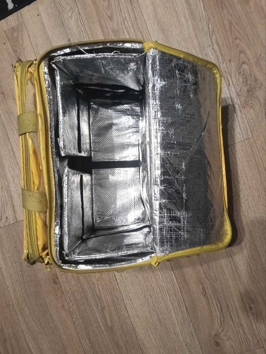 TORBA GLOVO | Plecak Kurierski  Stan: TYRAŁA, ale działa