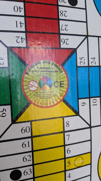 настільна гра  для дітей привезена з  Італії , без фішек